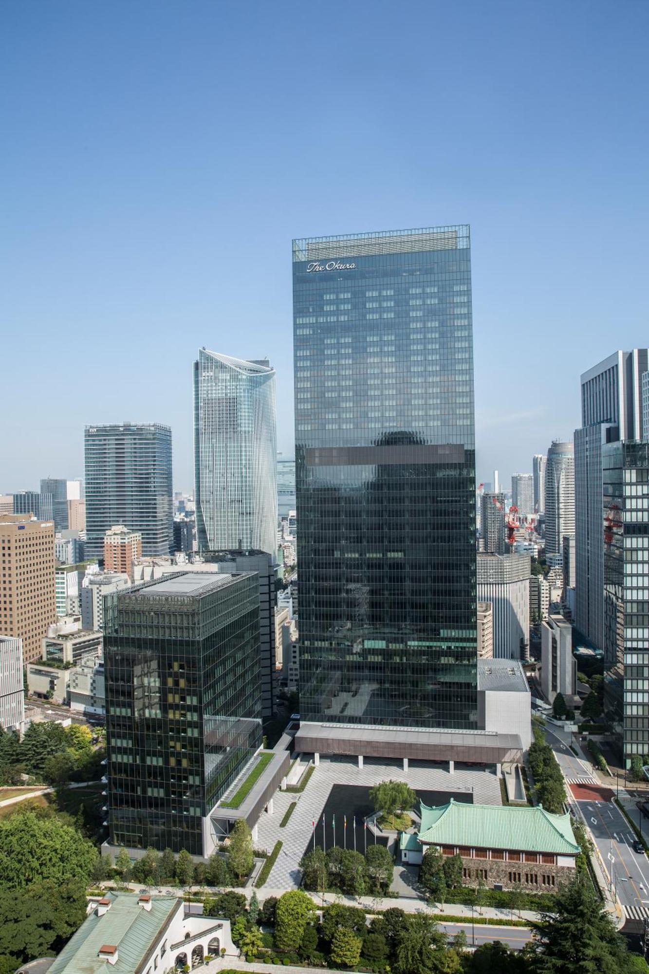 โรงแรม The Okura 5*